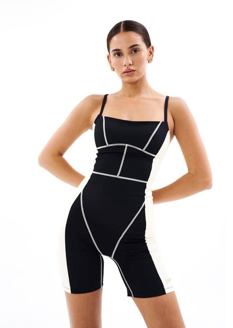 sleek workout sweatshirtLIDO BODYSUIT IN BLACK