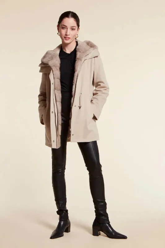 Instant Discount Parka coat with fur hood