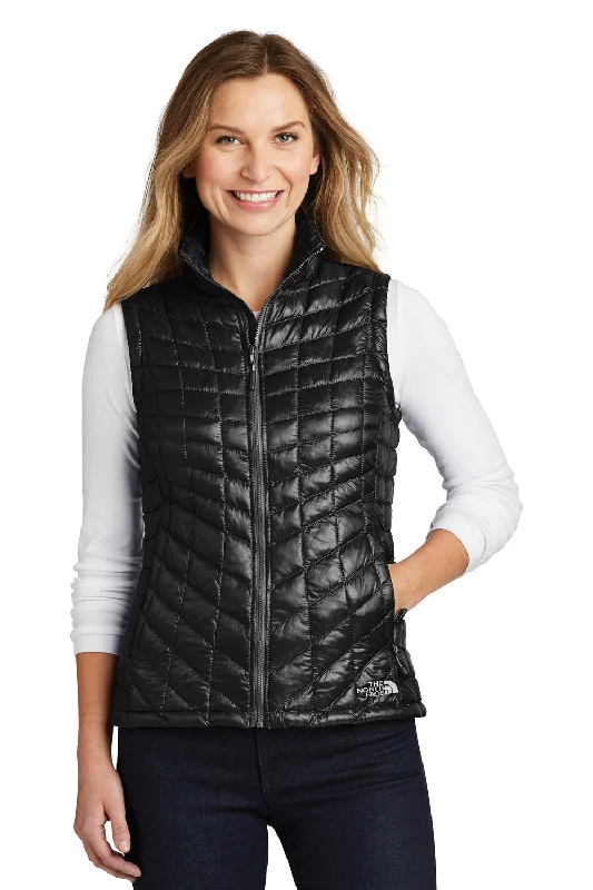 Limited Availability The North Face Womens ThermoBall Trekker Water Resistant Full Zip Vest - Black Limited Availability The North Face Womens ThermoBall Trekker Water Resistant Full Zip Vest - Black