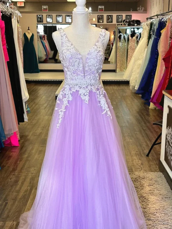 form-fitting dressform-fitting dressA Line V Neck Open Back Lace Lilac Tulle Long Prom Dresses, Long Lilac Formal Graduation Evening Dresses SP2860