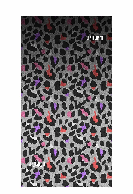Deal Alert JJ Stretch Neckwarmer in Animal Print