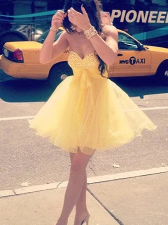 Discount Days Sweetheart Neck Short Yellow Prom Dress, Homecoming Dress, Graduation Dress Discount Days Sweetheart Neck Short Yellow Prom Dress, Homecoming Dress, Graduation Dress