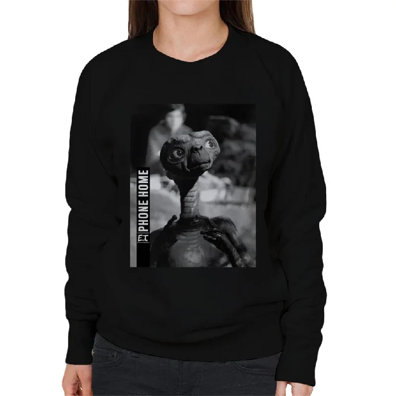 contemporary fitness sweatshirtE.T. Phone Home Cinematic Shot Women's Sweatshirt