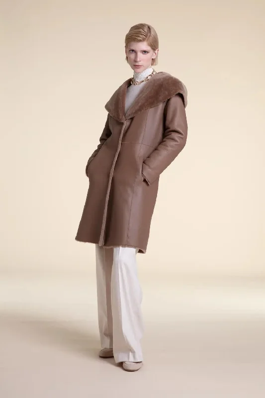 Special Buy Beige shearling coat womens