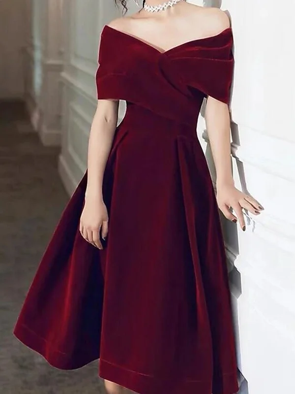 off-the-shoulder dressoff-the-shoulder dressOff Shoulder Green/Burgundy Velvet Short Prom Homecoming Dresses, Green/Burgundy Velvet Formal Graduation Evening Dresses SP2186