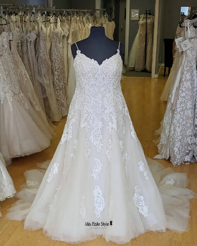 fitted cocktail dressfitted cocktail dressSpaghetti Straps Lace Plus Size Wedding Dress