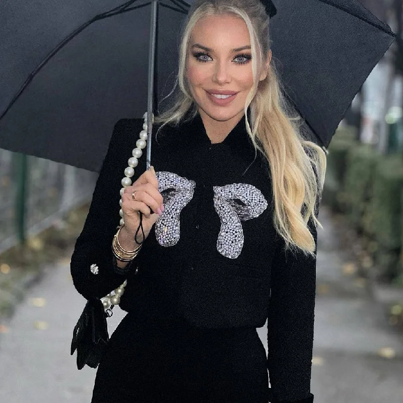 Limited Quantity Sparkly Crystal Bowknot Embellished Velvet Collar Long Sleeve Tweed Crop Jacket Limited Quantity Sparkly Crystal Bowknot Embellished Velvet Collar Long Sleeve Tweed Crop Jacket