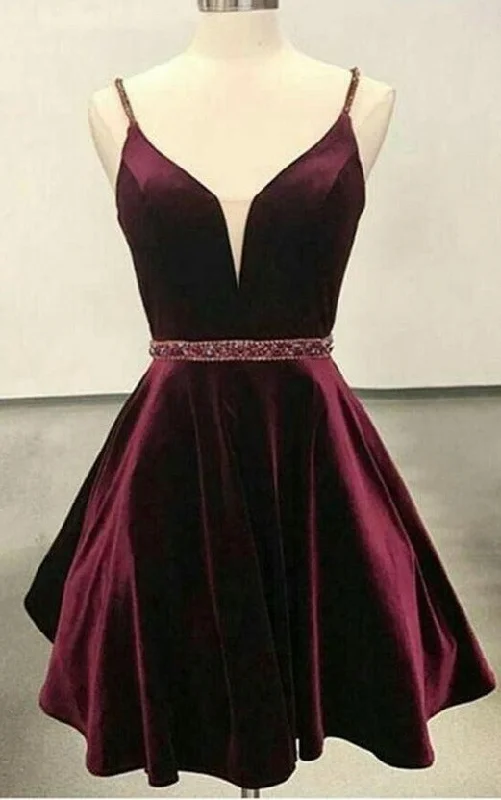 oversized dressoversized dressShort Burgundy Homecoming Dress